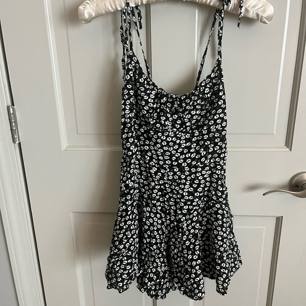 SHEIN Black and White Floral Romper